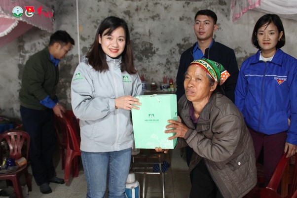 Những sản phẩm chăm sóc sức khỏe được trao tận tay người dân tại Thái Nguyên